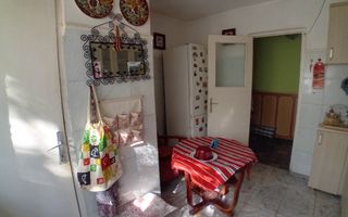 Apartament 3 camere | 70 mp | Zamca | 77.000 EURO - Poză 3