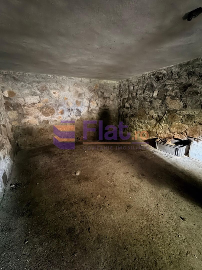 Casă cu teren de 1.651 mp și ieșire la lac Feldioara Pod mansardabil - Poză 15