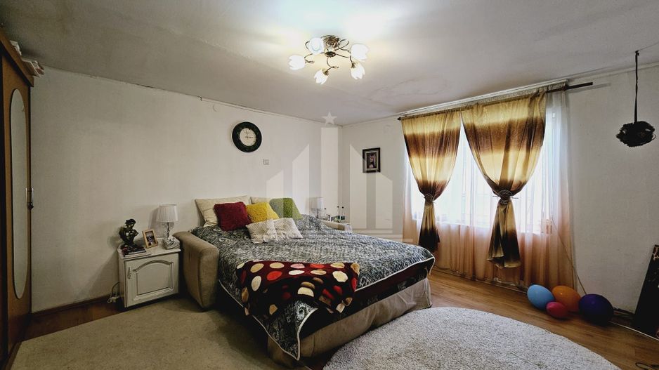 Casa de vanzare in Cetate, zona Parcul Unirii - Poză 6