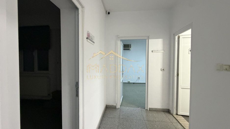 Clădire de birouri S+P+2E+M // 557 mp // Cotroceni - Poză 37