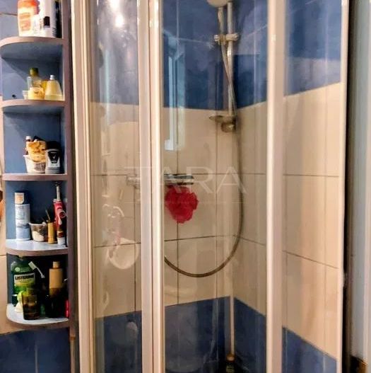 Apartament cu 2 camere, curte și parcare, zonă centrală, Cluj-Napoca. - Poză 5