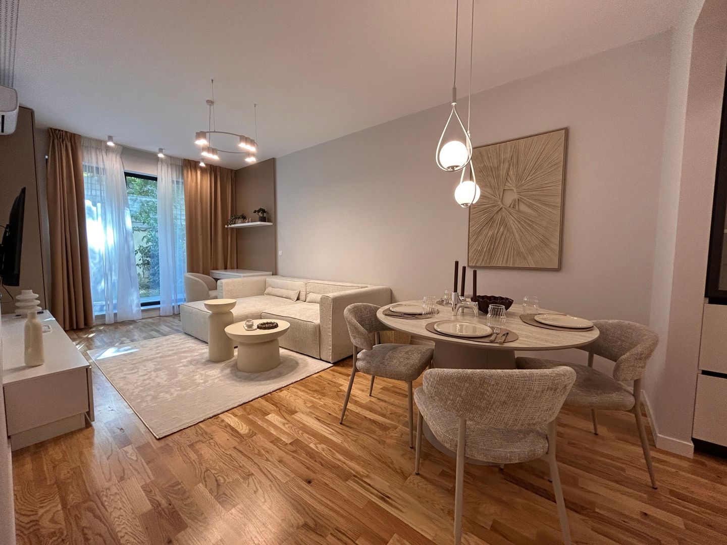 APARTAMENT 2 CAMERE | MOBILAT SI UTILAT PREMIUM | CASA PRESEI - Poză 1