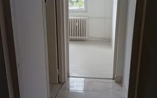 Apartament 2 camere decomandat, renovat - Poză 11