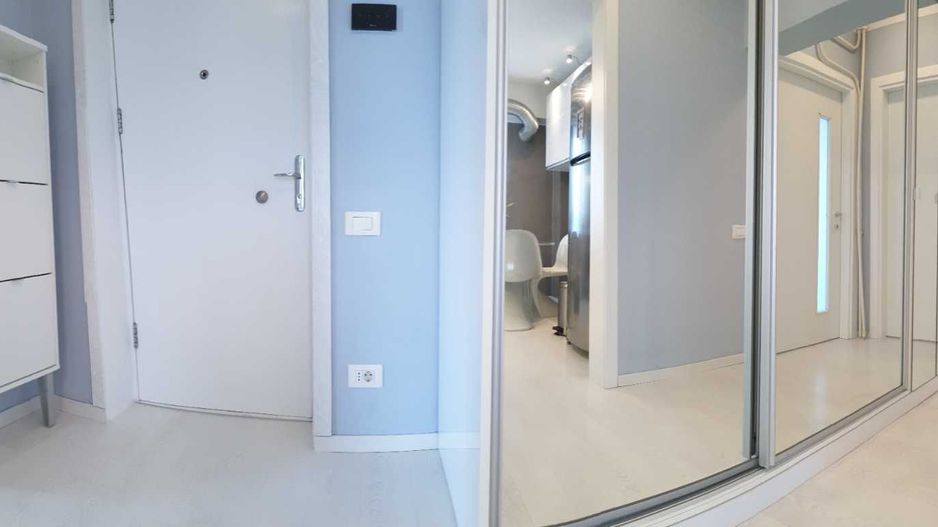 De inchiriat 2 Camere Decomandat | Panduri | Mobilat Lux, Vedere Catedrala - Poză 8