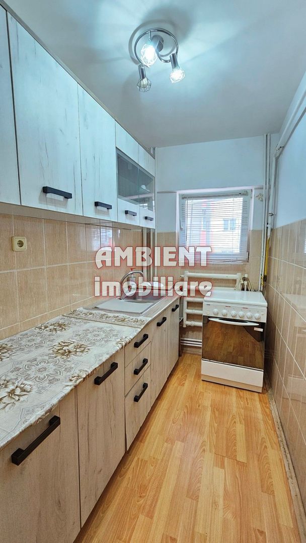 Garsoniera renovată, ETAJ 1, zona Filaturii; - Poză 2