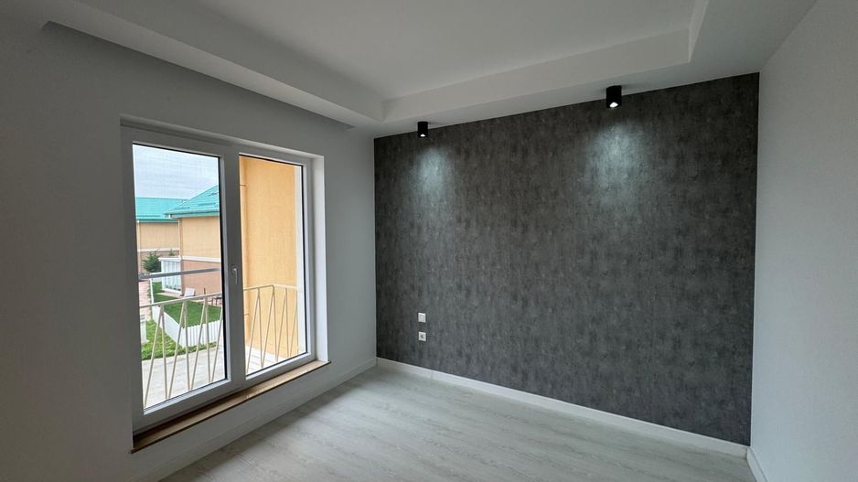 Vila noua cu mansarda Cosmopolis - Poză 13