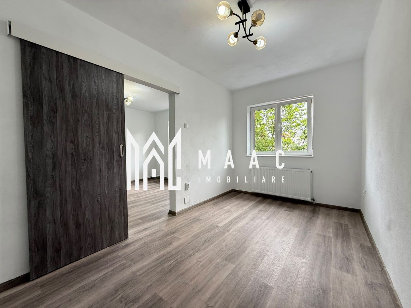 Apartament 2 camere | Renovat | Etaj 3/5 | Mihai Viteazu - Poză 1