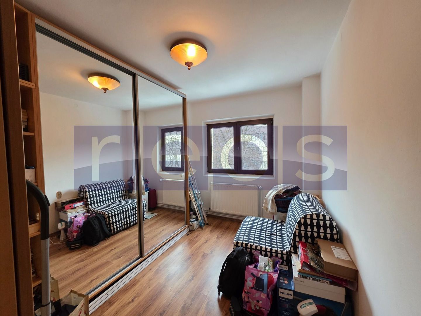 VANZARE 4 CAMERE DECOMANDAT -CRANGASI - Poză 5