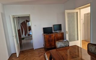 Apartament  4 camere, balcon, zona manastur - Poză 2