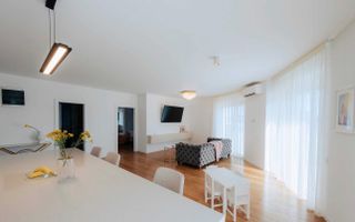 Apartament premium cu 4 camere – vedere spre Grădina Botanică, Cluj-Napoca - Poză 2
