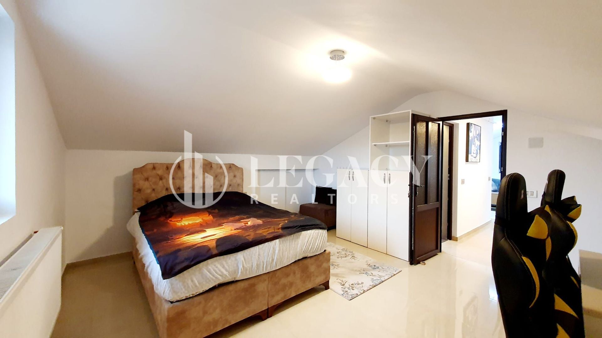 De vânzare - Vilă P+3E+M cu 7 apartamente, Păcurari-Alpha Bank - Poză 22