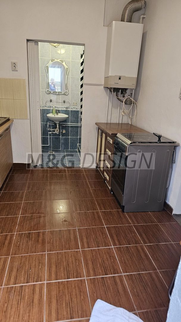 2 camere Elisabetin-Sagului la casa centrala proprie - Poză 9