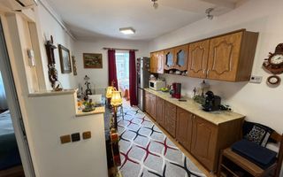 Apartament 2 camere, decomandat - zona Cetate - Poză 8