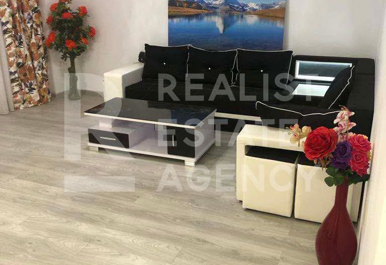 Vânzare, apartament cu 3 camere în zona Militari Residence - Poză 1