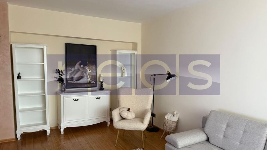 INCHIRIERE APARTAMENT 2 CAMERE 56MP RENOVAT LUX PIATA ROMANA ASE - Poză 3