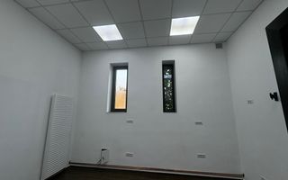 SPATIU COMERCIAL DE INCHIRIAT, 20 MP, ZONA CENTRALA, CAMPULUNG - Poză 2