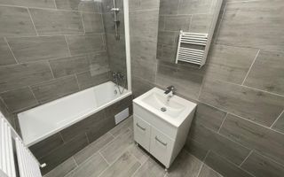 Apartament de 2 camere, 40mp, parcare, Zona Platou - Poză 6