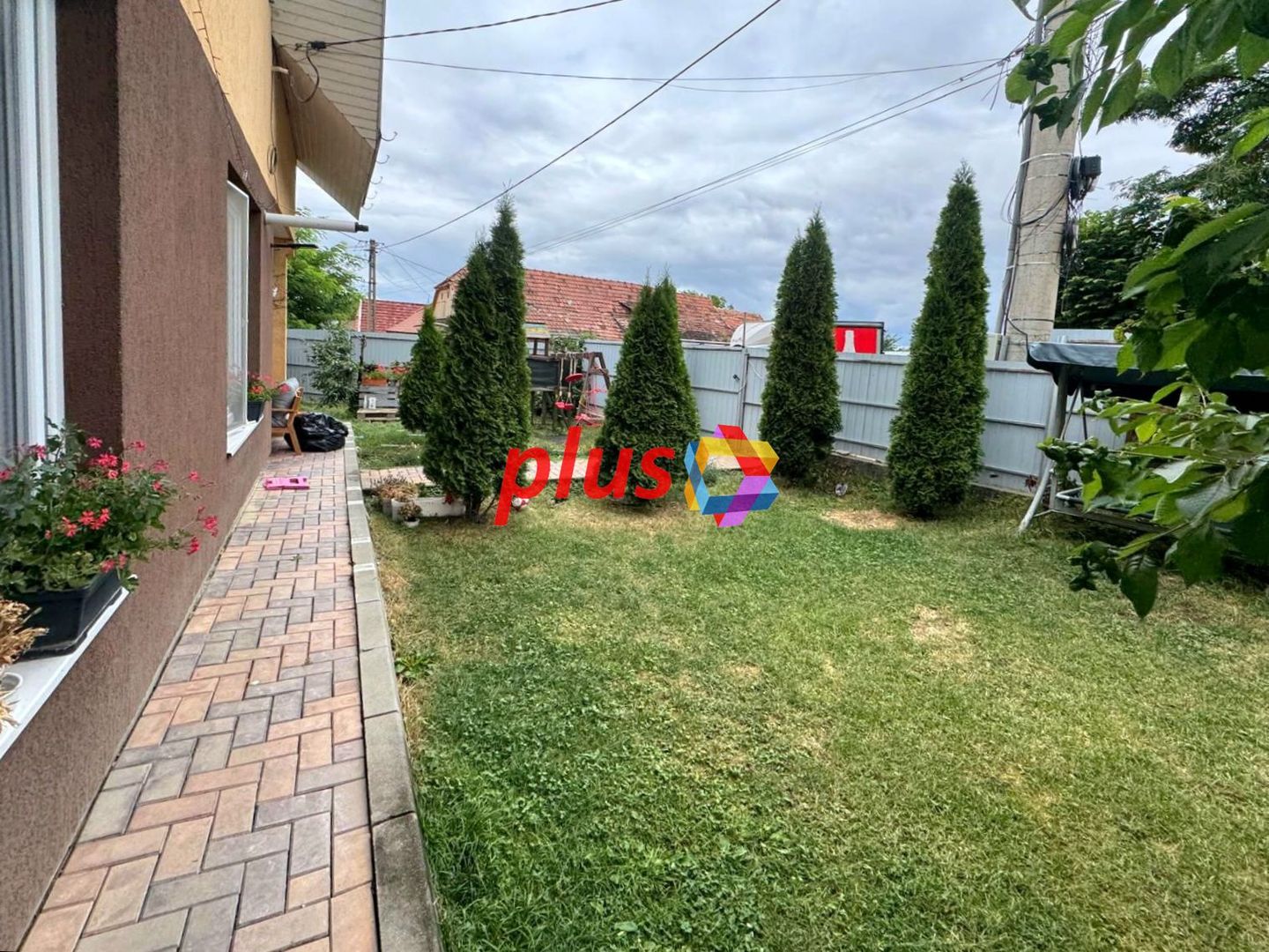 Casa individuala Sacele, 130 mp + 20 mp garaj + 300 mp curte - Poză 25