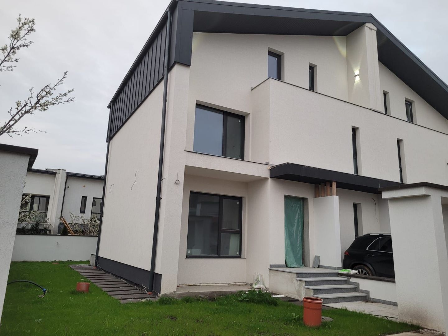 Vila tip Duplex | Pipera - Matei Millo | Finisaje Premium - Poză 1