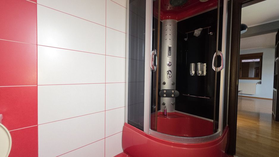 Reducere pret! ! Vila top cu piscina inchisa,  incalzita, barbeque - Poză 6