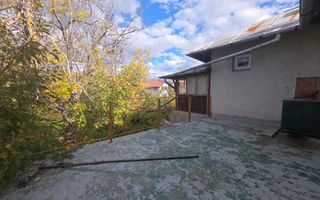 Casa vacanta zona colinara la 5 minute de municipiul Targoviste - Poză 9