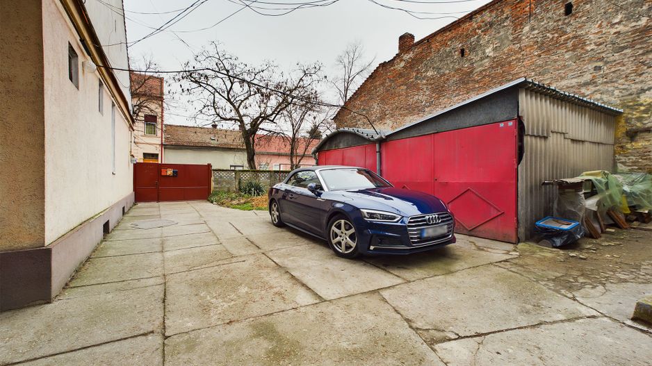 Apartament cu 4 camere la casa in centru - Poză 12