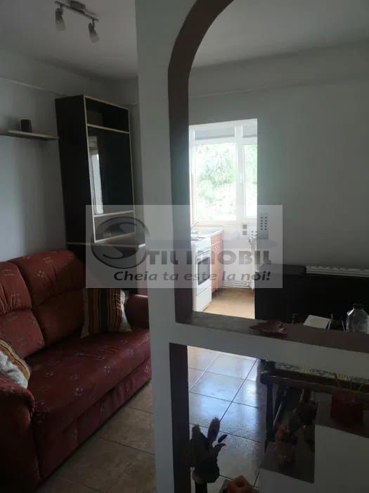 Apartament 3 Camere CENTRAL - 650 EURO - Poză 5