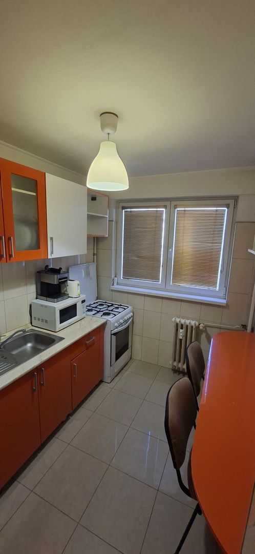 Închiriere Apartament cu 2 camere, decomandat, AC, metrou Obor, renovat - Poză 6