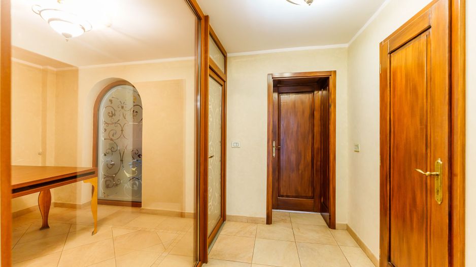 Apartament cu 3 camere și terasă B-dul Vasile Milea - Poză 6