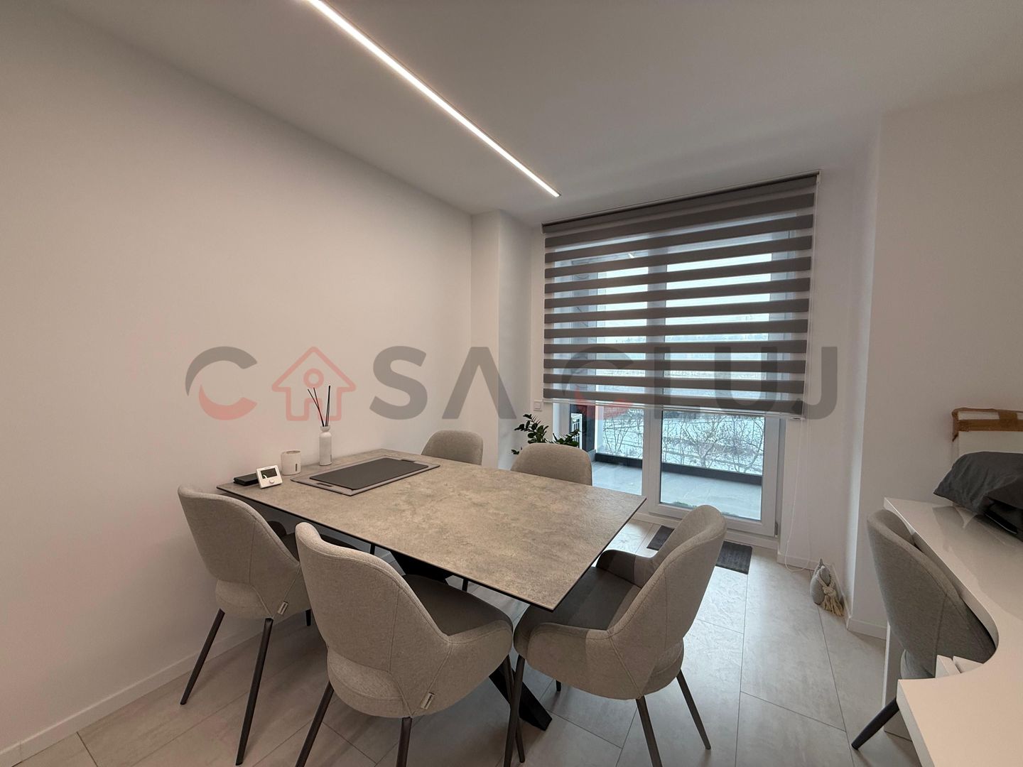 Apartament modern, cu vedere la Baza Sportiva Gheorgheni ! - Poză 7
