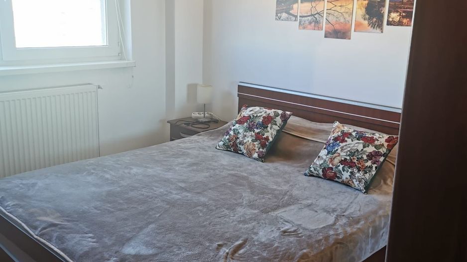 De Închiriat Apartament 2 Camere Tineretului – Vedere Superba - Poză 3