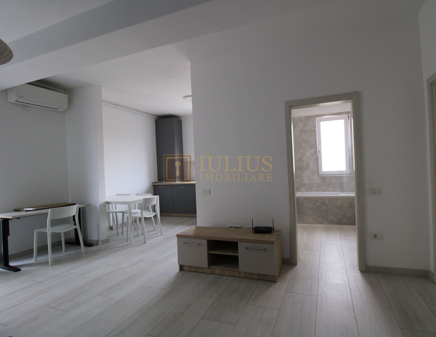 Selgros -Dumbravita, mobilat modern, loc parcare inclus. - Poză 5