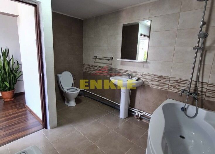 De vanzare casa cu etaj. Zona Industriala. 175.000€ - Poză 5