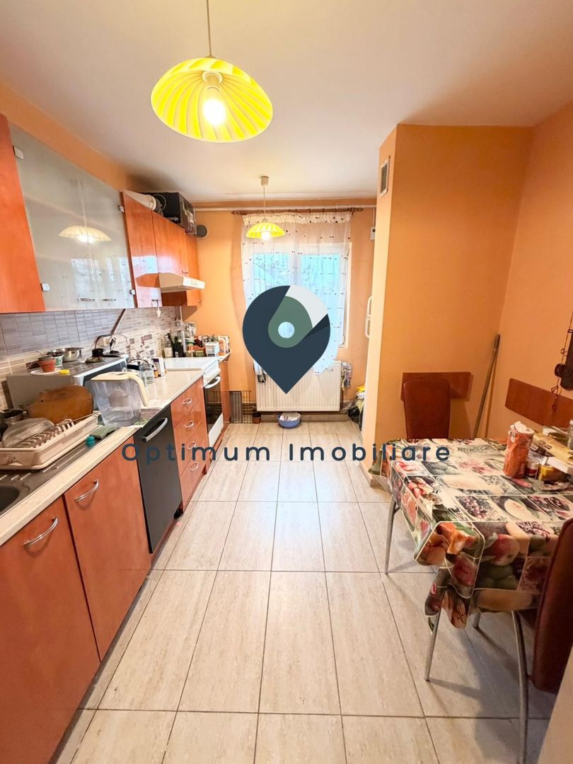 Apartament cu 3 camere, 2 bai, etaj 3/4 in Marasti, zona CBC ! - Poză 1