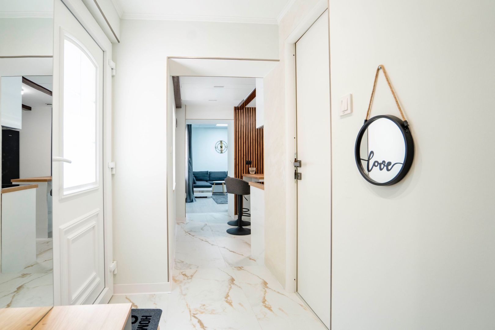 Apartament modern 2 camere ULTRACENTRAL - Poză 3