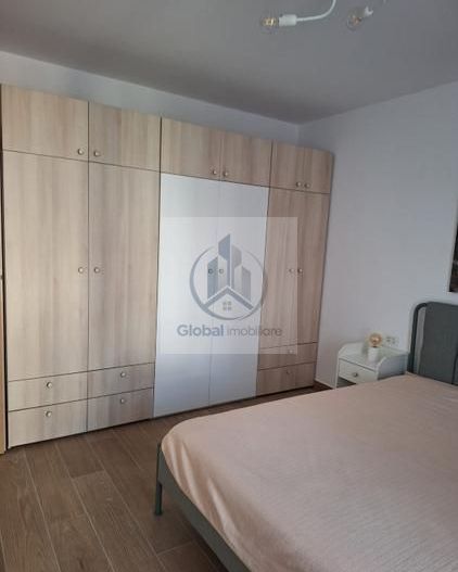 Apartament in zona linistita, aproape de toate facilitatile urbane - Poză 6