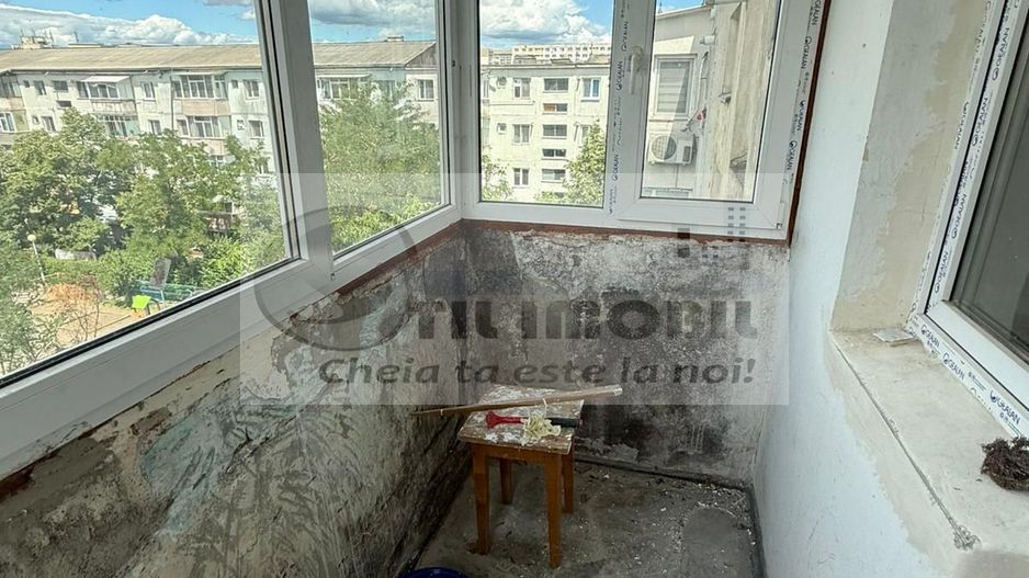 Apartament 2 camere, renovare completă, zona Alexandru cel Bun - Poză 9