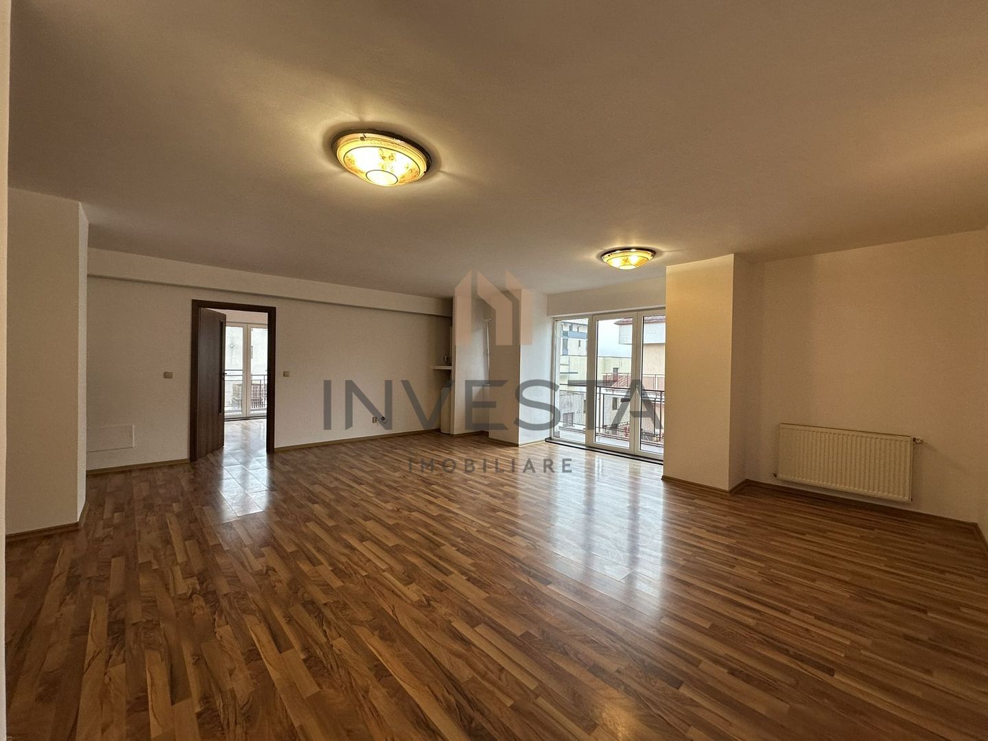 Oferta de TOP! Apartament 3 camere si parcare subterana! 94mp+ terasa! - Poză 1