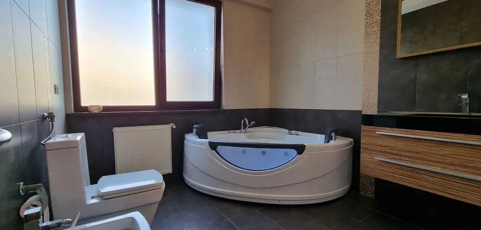 Vila lux Baneasa-lac,|zona vile, langa Petrom City| 350 mp, - Poză 7