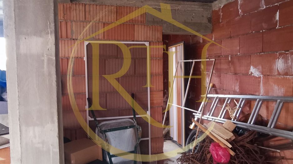 De vânzare:Casă locuită+casă în construcție, teren 319 mp,comision 0 - Poză 12