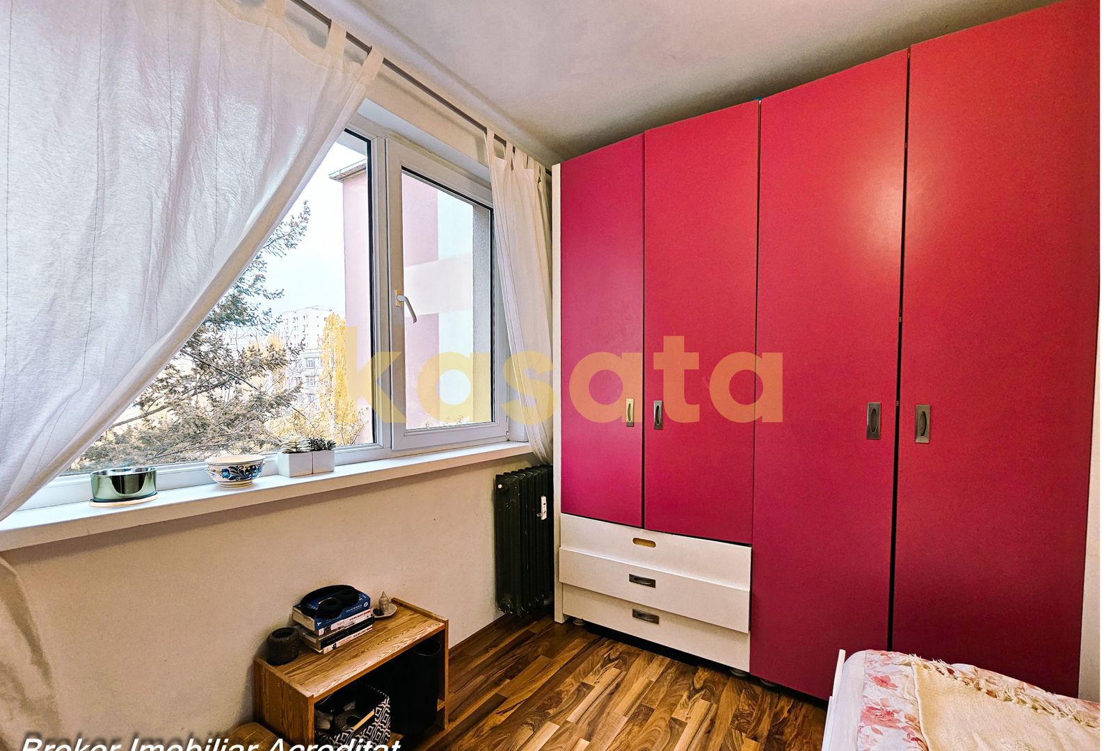 3 camere Titan – bloc solid, parcuri și metrou la 16 min distanța - Poză 9