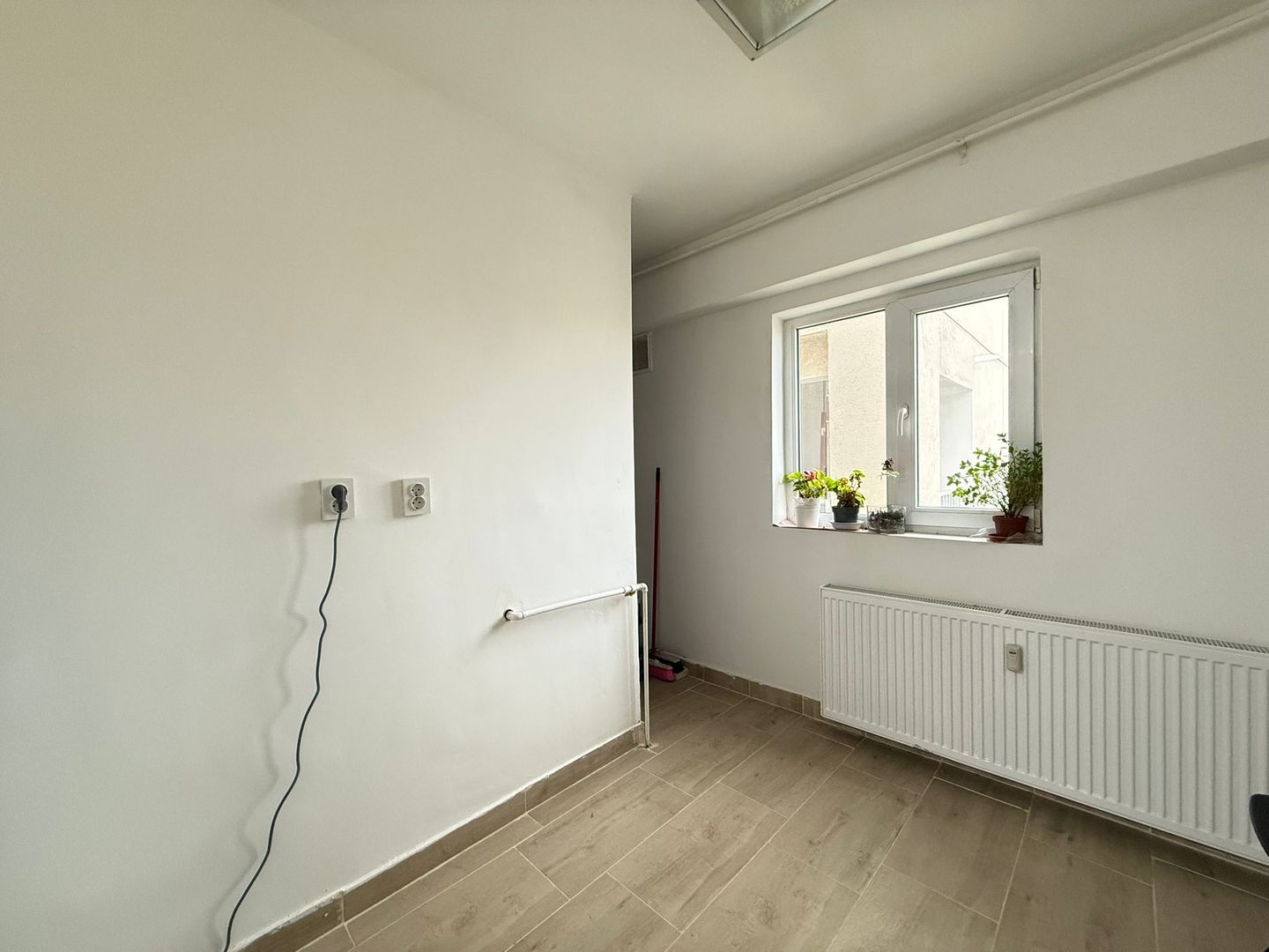 DE VANZARE | 3 CAMERE DECOMANDAT | CALEA CĂLĂRAȘILOR | METROU 5 MINUTE MUNCII - Poză 10