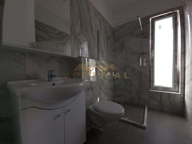 Casa individuala cu 3 camere in comuna Berceni - Poză 5