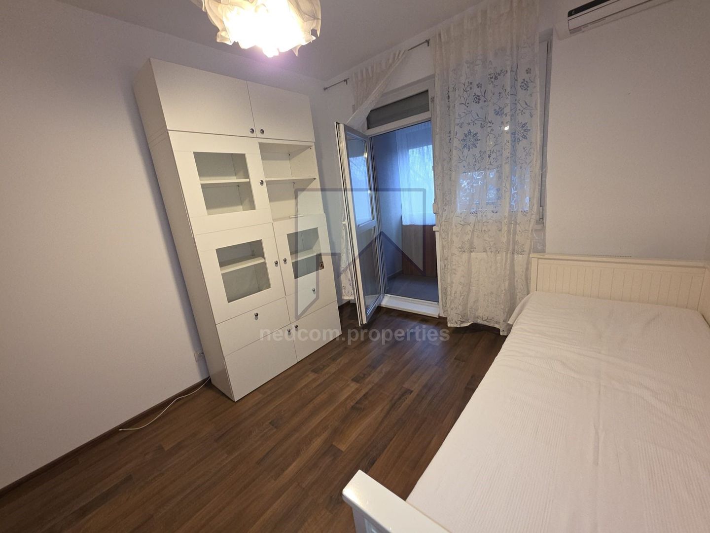 Vanzare apartament 3 camere - Chiajna Dudu - Poză 13
