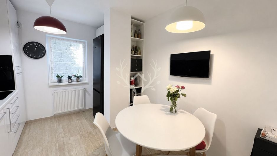 Apartament cu 3 camere decomandate, la cativa pasi de malul Somesului - Poză 2