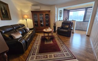 Apartament 2 Camere M-uri, Vedere spre Catedrala, Complet Renovat - Poză 8