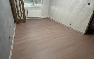 🏡 De închiriat 3 camere nemobiltate, Port, 500 Euro/luna - Poză 11