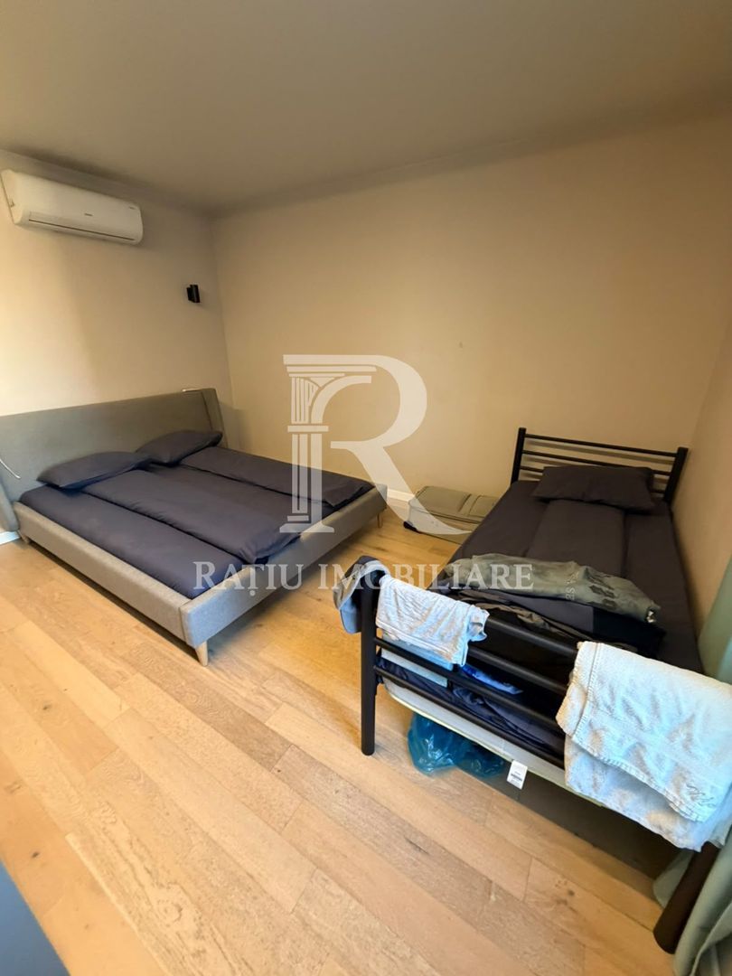 Casa cu 5 camere | Cartierul Tineretului | Oradea - Poză 8