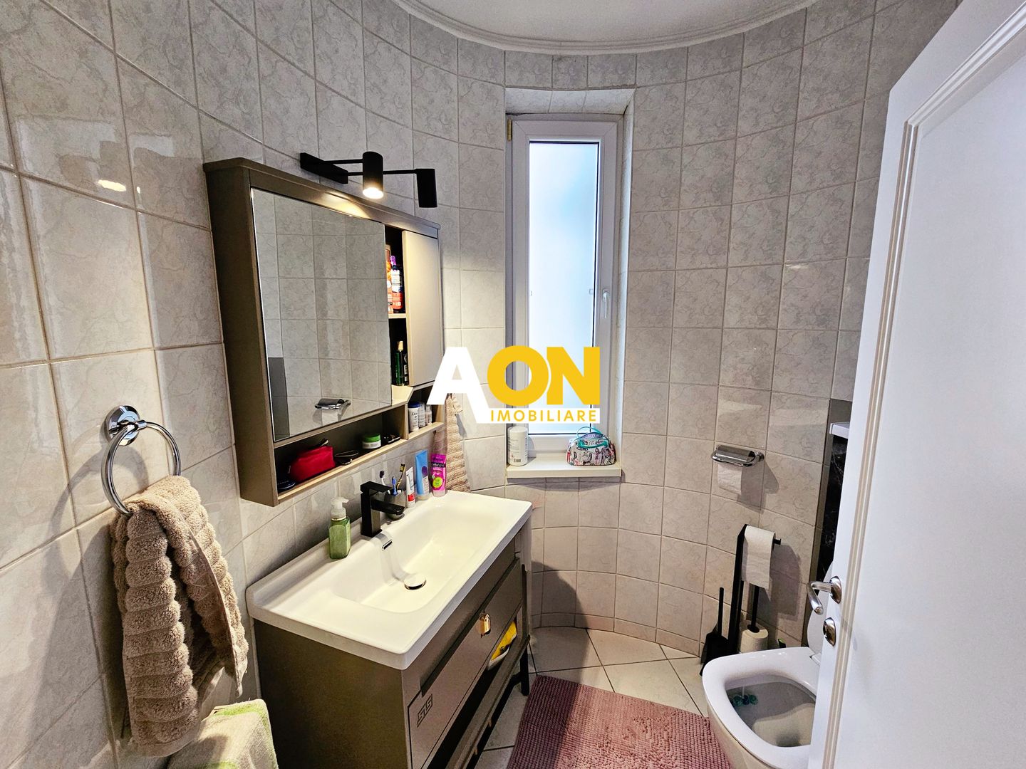 Casă de lux D+P+1, Cetate Alba Iulia, 616 mp, teren 937 mp, 2 garaje - Poză 13