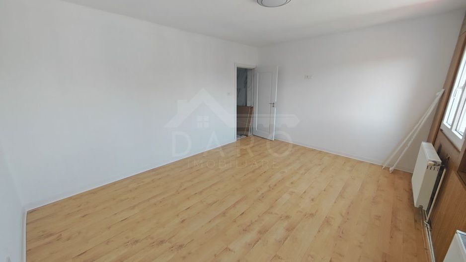 Casa de inchiriat zona centrala-ideal pt 4 studenti - Poză 5